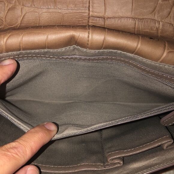 Halogen Tan Leather Croc Print Envelope Clutch - Picture 4 of 5